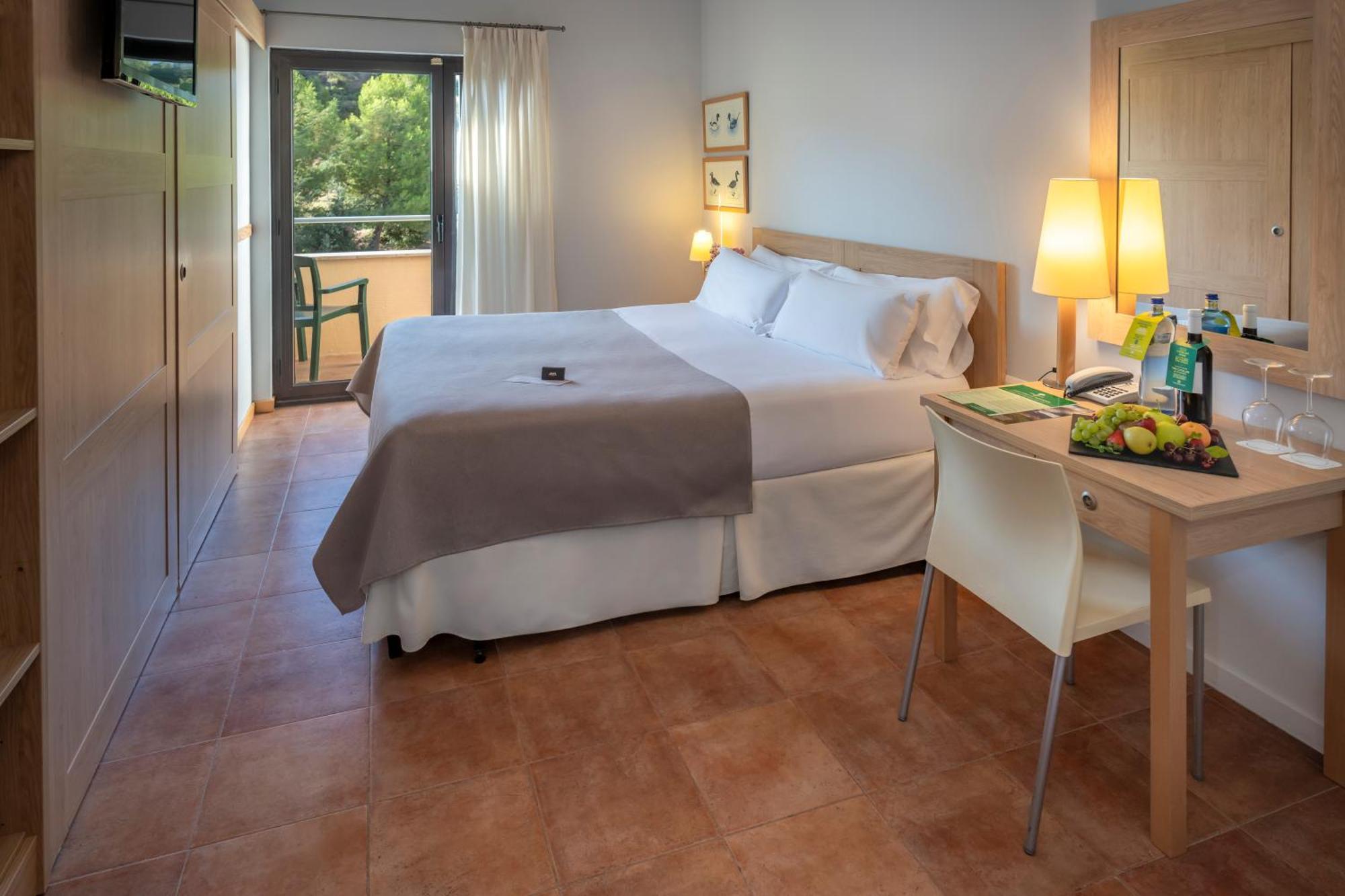 Hotel & Resort Vilar Rural D'Arnes By Serhs Hotels Sant Carlos de la Ràpita المظهر الخارجي الصورة