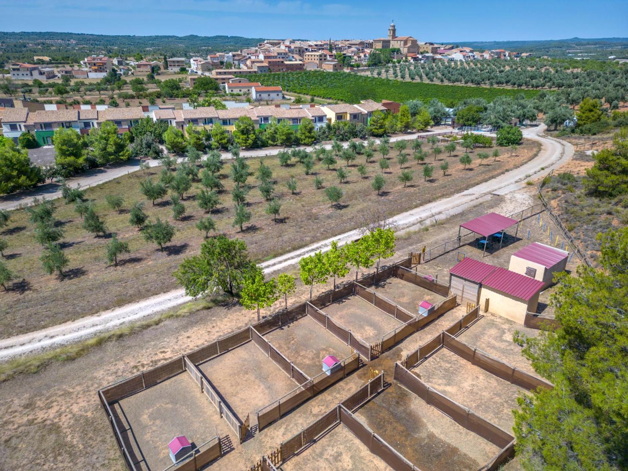 Hotel & Resort Vilar Rural D'Arnes By Serhs Hotels Sant Carlos de la Ràpita المظهر الخارجي الصورة