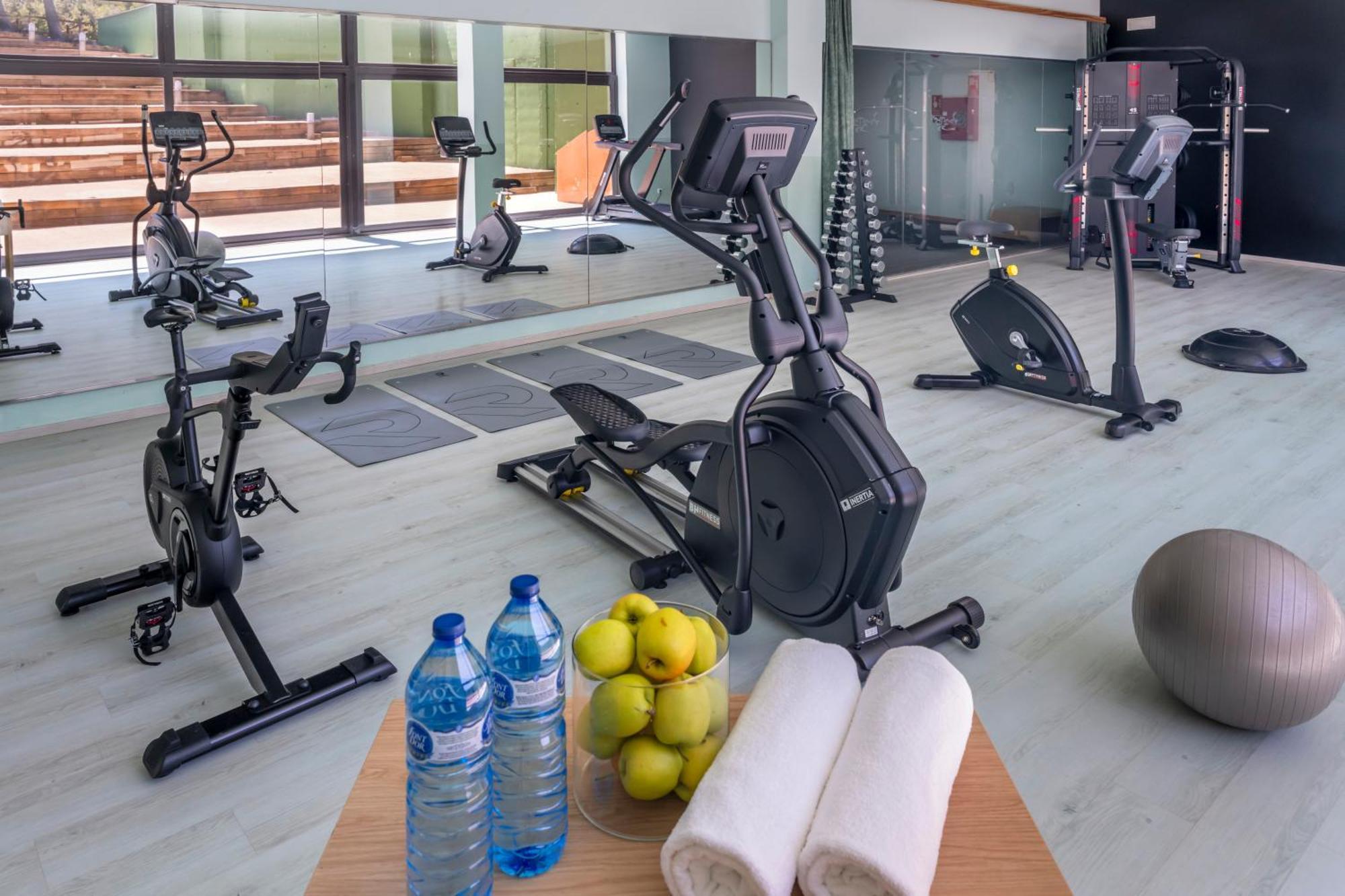 Hotel & Resort Vilar Rural D'Arnes By Serhs Hotels Sant Carlos de la Ràpita المظهر الخارجي الصورة